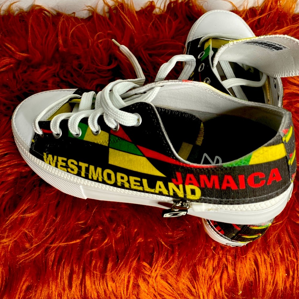 Custom made ,unisex size 7 in M size 9 in F